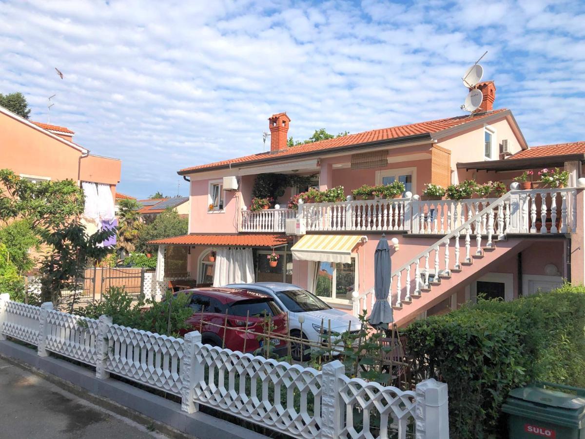 Apartments Tereza Novigrad Istria Exterior foto